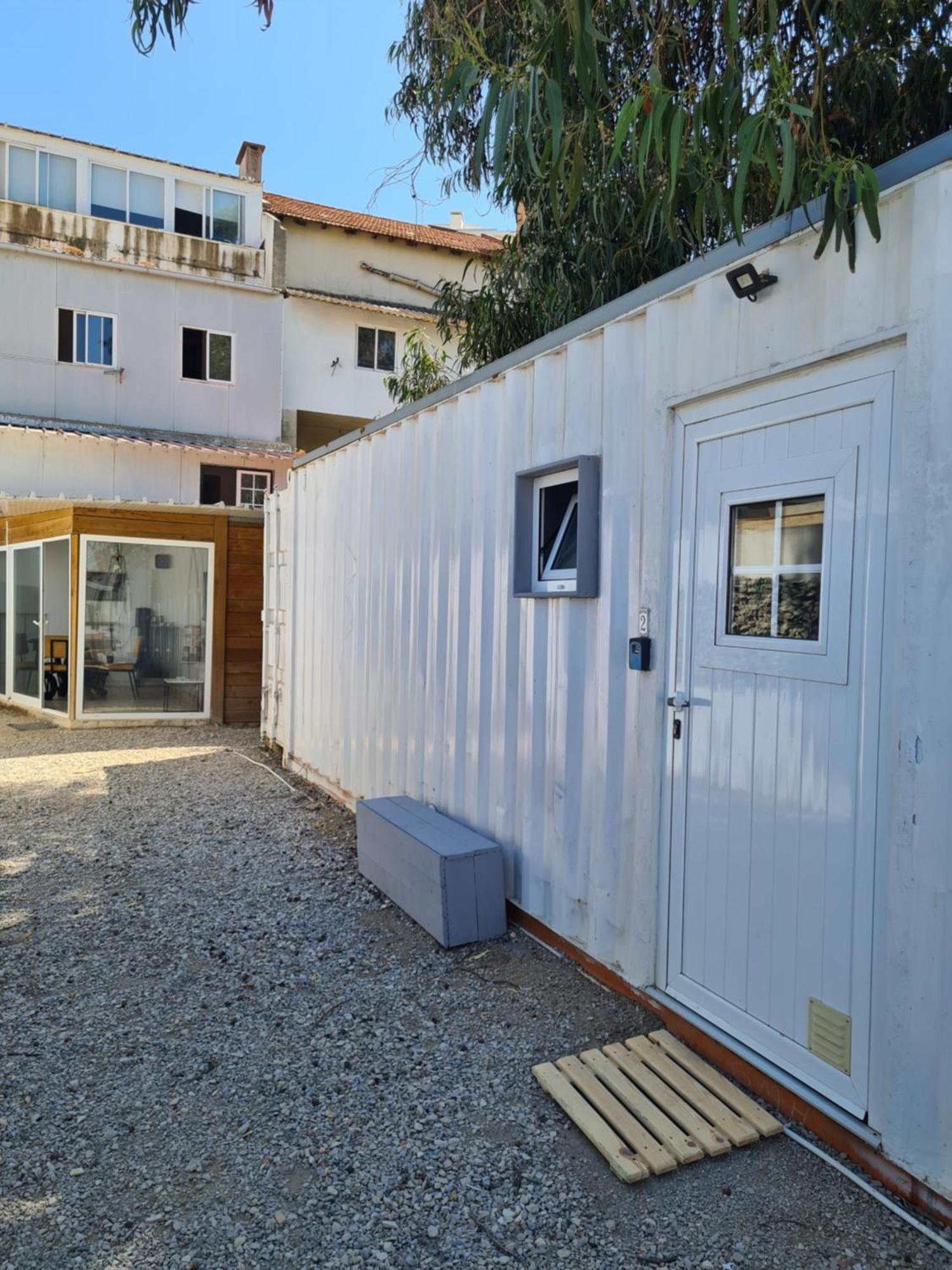 Casa Vale Ecotainer Hostel Lisboa Εξωτερικό φωτογραφία